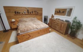 Apartment RADO 75m2 mit Garten und Terasse